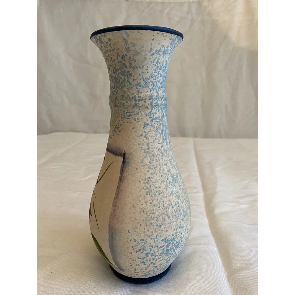 VTG 80s Hand Painted Ceramic Vase Blue Speckled‎ Floral Purple Bell Flowers 9